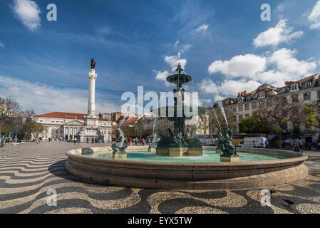 Bronze Brunnen, Praça Dom Pedro IV Platz Rossio, Lissabon, Portugal, Europa Stockfoto