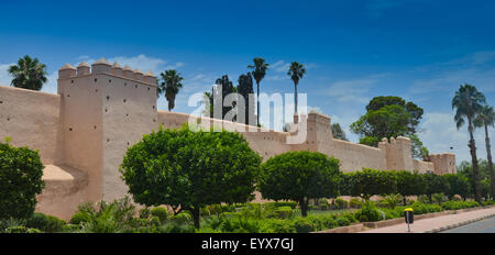 Palast der Stadtmauer von Marrakesch / Marokko Stockfoto