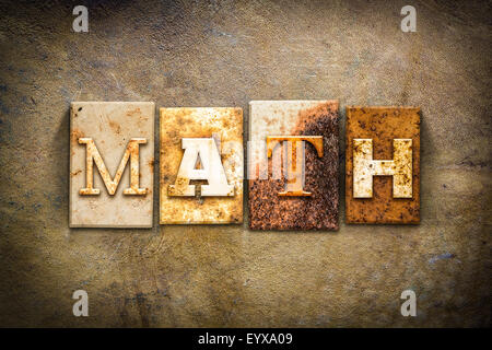 Das Wort "MATH" auf einem alten Alter Leder Hintergrund in rostigen Metall Buchdruck Art geschrieben. Stockfoto