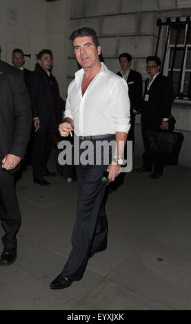 Simon Cowell und Frau Lauren Silverman Amanda Holden bei einer privaten Veranstaltung mit London verbinden: Simon Cowell wo: London, Vereinigtes Königreich bei: 3. Juni 2015 Stockfoto