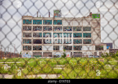 Fisher Body Works Fabrik mit Zaun Stockfoto