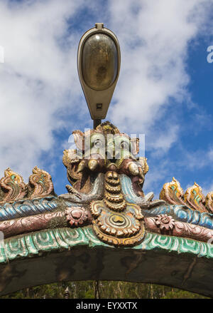 Bunte Turm von Meenakshi Amman Tempel Stockfoto