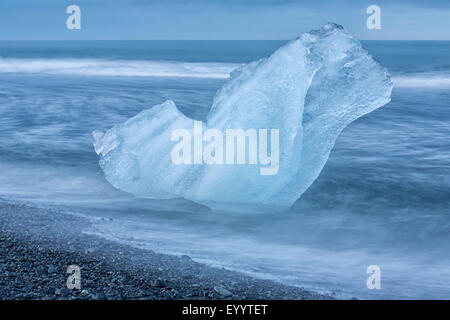 Wasser, Eis, Gletscher See Joekulsarlon, Island, Austurland, Kalfafellsstadur herumwirbeln Stockfoto