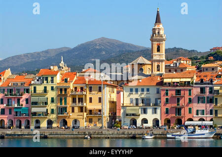 Dorf im Nationalpark Cinque Terre in Ligurien, Italien, Ligurien, Cinque Terre Nationalpark, Oneglia Oneglia Stockfoto