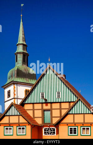 Kirche St. Johannes Baptist in Rietberg, Deutschland, Nordrhein-Westfalen, Ostwestfalen, Rietberg Stockfoto