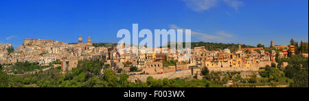 spätbarocken Altstadt Berg Stadt Ragusa, Italien, Sizilien, Ragusa Stockfoto