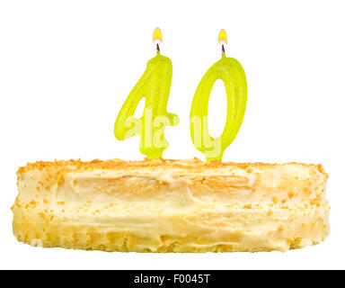 Geburtstagstorte mit Kerzen Nummer 40 isoliert auf weißem Hintergrund Stockfoto