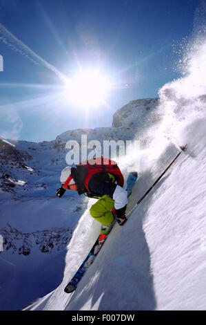 Freeskiing in den französischen Alpen, Savoie, Frankreich, Tignes Stockfoto