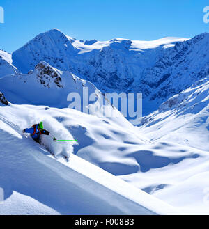 Freeskiing in den Alpen, Savoie, Frankreich, Sainte-Foy Stockfoto