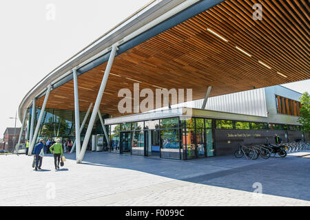 Stoke-on-Trent neuen Busbahnhof Hanley Stoke-on-Trent Staffordshire Mitarbeiter England UK Stockfoto