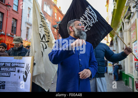 Islamischer Prediger Anjem Chaudry in London Stockfoto