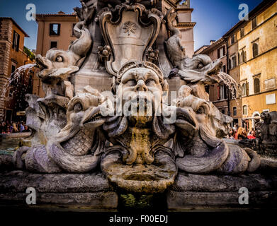 Brunnen des Pantheon Rom, Italien. Stockfoto