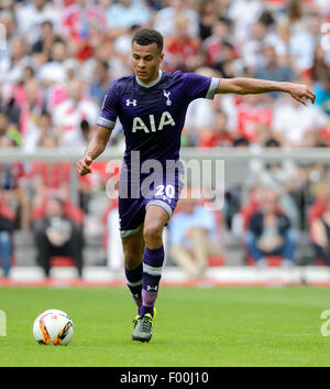 München, Deutschland. 4. August 2015. Tottenham Hotspurs Dele Alli in Aktion während des Audi Cup in München, Deutschland, 4. August 2015. Foto: Thomas Eisenhuth/Dpa - NO-Draht-SERVICE-/ Dpa/Alamy Live News Stockfoto