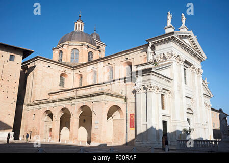 Das Dom oder die Kathedrale in Urbino, Italien Stockfoto