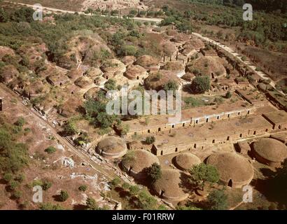 Luftaufnahme des etruskischen Nekropole bei Cerveteri, Provinz Rom - Latium, Italien. Stockfoto