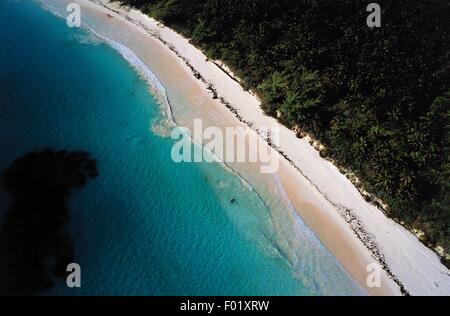 Luftaufnahme von einem Strand, Harbour Island, Eleuthera, Bahamas. Stockfoto