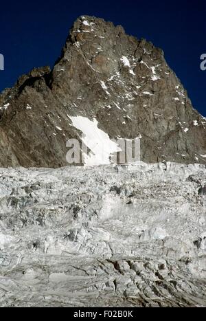 Aiguille de Triolet, Mont-Blanc-Massiv, Va Frettchen, Valle d ' Aosta, Italien. Stockfoto