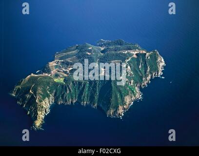 Luftaufnahme der Insel Gorgona - Nationalpark Toskanischen Archipels - Provinz von Livorno, Toskana Region, Italien Stockfoto