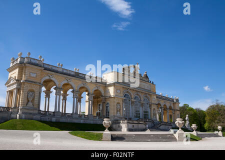 Schlosspark Schönbrunn und die Gloriette, Österreich Stockfoto