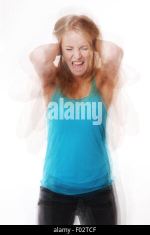 schreiende Frau in einen Rausch Stockfoto