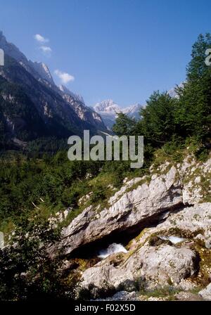 Der Oberlauf der Soca (Isonzo) Fluss, Slowenien. Stockfoto