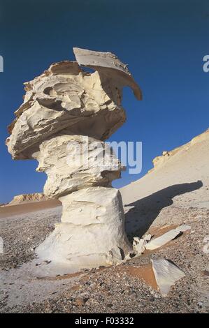 Ägypten - westliche Wüste oder libysche Wüste - Farafra Oase. Die Weiße Wüste (Sahara el Beyda) Kreide Felsformationen Stockfoto