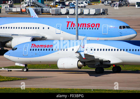 Thomson Airways Boeing 737-800 in Manchester Flughafen. Stockfoto