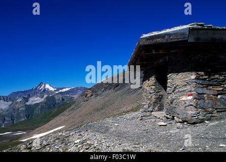 Berghütte am Col de Iseran (2764 m), Vanoise-Nationalpark (Parc national De La Vanoise), Savoie, Frankreich. Stockfoto