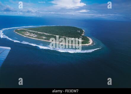 Luftaufnahme der Insel Falalop, Ulithi Atoll - Yap-Inseln, Föderierte Staaten von Mikronesien Stockfoto