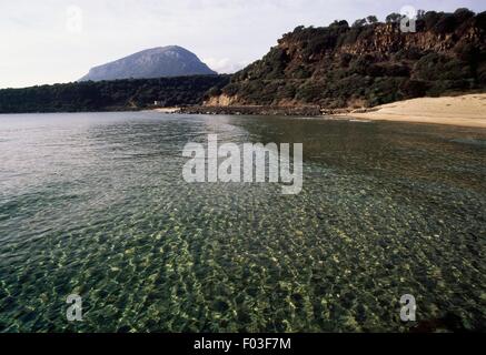 Die Osalla Bucht, Marina di Orosei, Nationalpark Gennargentu und des Golfs von Orosei, Sardinien, Italien. Stockfoto