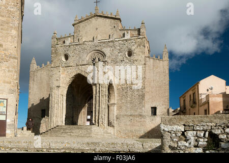 Italien, Sizilien, die historische Stadt Erice befindet sich auf Monte Erice, rund 750 m, die Hauptkirche Stockfoto