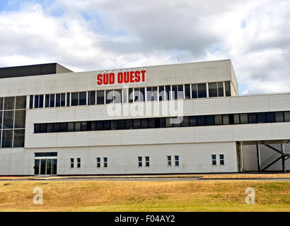 Sud-Ouest französische Tageszeitung Bordeaux Gironde Aquitaine Frankreich Stockfoto