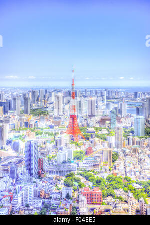 Tokyo Tower, Blick vom Roppongi Hills Observatory Sky Deck, Minato-Ku, Tokyo, Japan Stockfoto