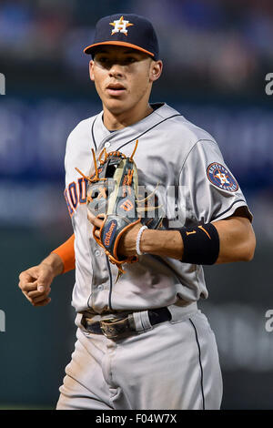 5. AUGUST 2015:. Houston Astros Shortstop Carlos Correa (1) Köpfe auf der Bank bei einem MLB-Spiel zwischen der Houston Astros und die Texas Rangers im Globe Life Park in Arlington, TX. Rangers gewinnen 4-3.Manny Flores/CSM Stockfoto