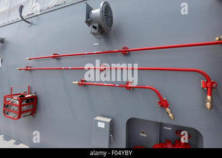 Kriegsschiff - Hydrant, Japan Maritime Self-Defense Force Stockfoto