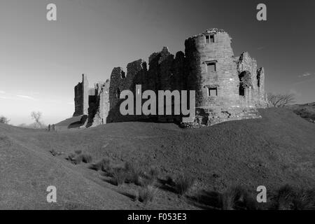 Die Ruinen der Burg Brough, Brough Castle Dorf, Grafschaft Cumbria, England, UK. Stockfoto