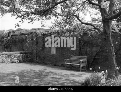 Geographie / Reisen, Großbritannien, Westerham, Kent, Gebäude, Chartwell House, Außenansicht, Küchengarten, Mauer gebaut von Winston Churchill, 60er Jahre, Zusatzrechte-Clearences-nicht vorhanden Stockfoto