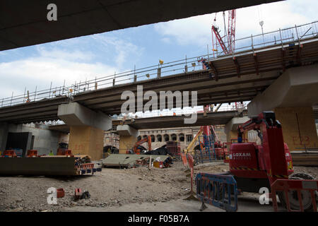 Thameslink und Network Rail Wiederaufbau der London Bridge Thameslink geben es ist eigene dedizierte Plattformen, London Bridge, London UK Stockfoto