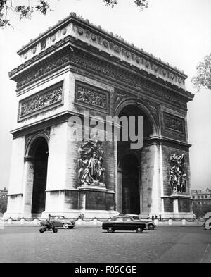 Geographie / Reisen, Frankreich, Paris, Denkmäler, Triumphbogen, Place de l'Étoile, Aussicht, 1950er Jahre, zusätzliche-Rechte-Clearences-nicht verfügbar Stockfoto