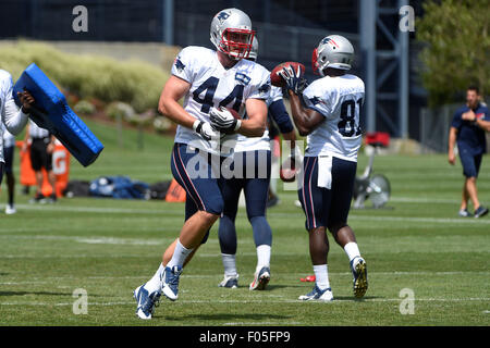 Foxborough, Massachusetts, USA. 6. August 2015. New England Patriots Linebacker Matt Wells (44) arbeitet während der New England Patriots Trainingslager statt auf das Spielfeld im Gillette Stadium in Foxborough, Massachusetts. Eric Canha/CSM/Alamy Live-Nachrichten Stockfoto