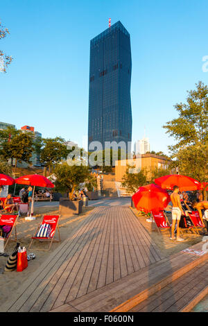 DC Tower Wien, Copa Beach Stockfoto