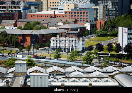 Sheffield, South Yorkshire Ansicht des Stadtzentrums Railway Station Dach The Howard. Howard Street, Innenstadt, Sheffield im Stockfoto