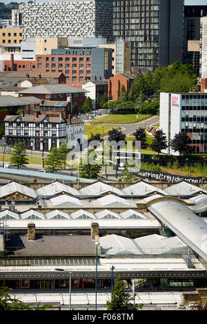 Sheffield, South Yorkshire Ansicht des Stadtzentrums Railway Station Dach The Howard. Howard Street, Innenstadt, Sheffield im Stockfoto