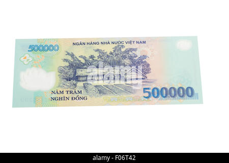 Fünfhunderttausend Vietnamesische Dong Banknote auf weißem Hintergrund Stockfoto