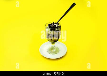 Eis mit Schokolade Stockfoto