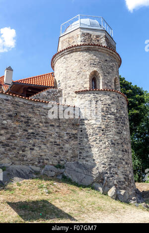 Schloss Hnevin, Aussichtsturm, die meisten. Nord-Böhmen, Tschechische Republik Stockfoto