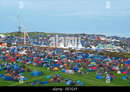 Campingplatz am Brett Meister Musikfestival in der Nähe von Watergate Bay in Cornwall, Großbritannien Stockfoto