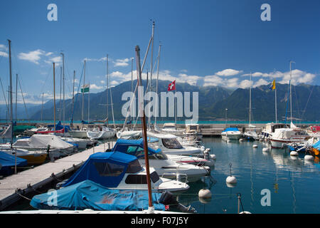 Vevey, Schweiz - 8. Juli 2015: Hafen in Vevey am Genfersee in der Schweiz. Stockfoto