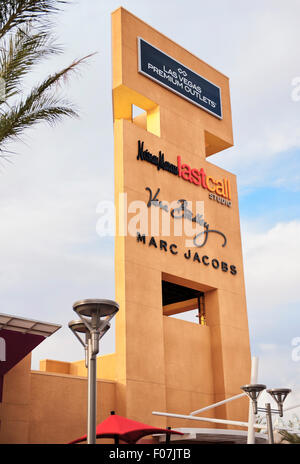 Las Vegas Premium Outlets Mall Zeichen Billboard Stockfoto