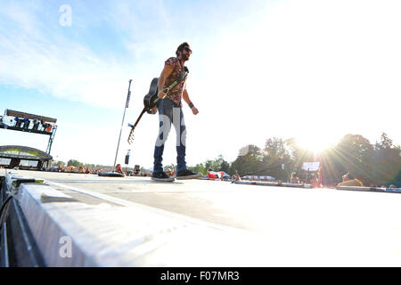 Oro-Medonte, Ontario, Kanada. 9. August 2016.    Thomas Rhett Peforms am 4. Tag der Stiefel und Herzen Musik Festival 2015 am Veranstaltungsgelände Burl Creek. Bildnachweis: EXImages/Alamy Live-Nachrichten Stockfoto